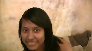 Mexican girl sucks