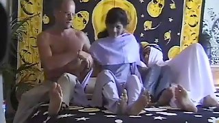 Arab Sheikh Fucking Young Indian Girl..