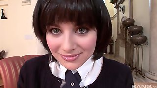 College girls Ellie Idol fucked..