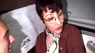 Sophia mature poilu sodomise dans le..